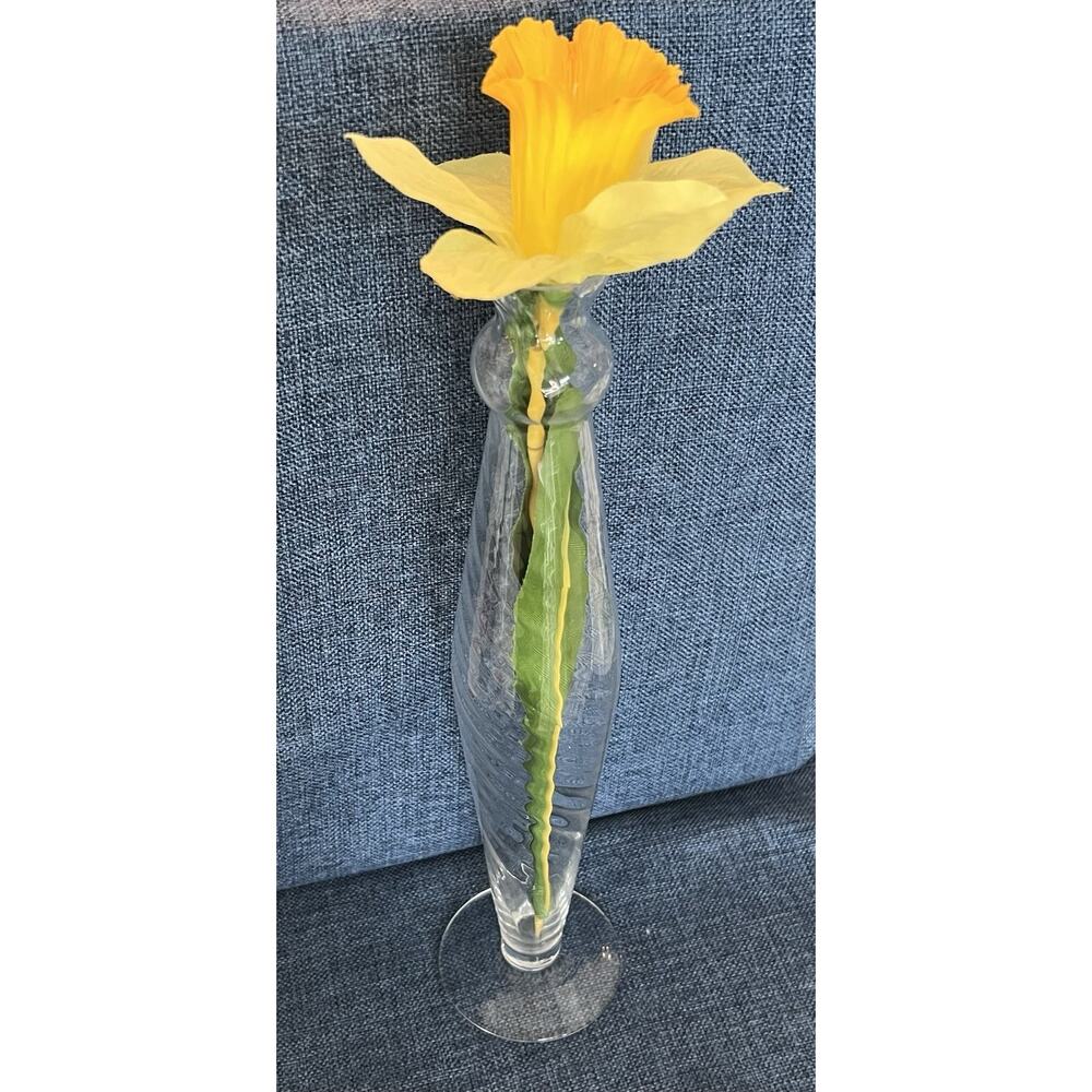 Vintage Hand Blown Crystal‎ Bud Vase Ruffled Swirled Tall Spiral Slender 12.5"